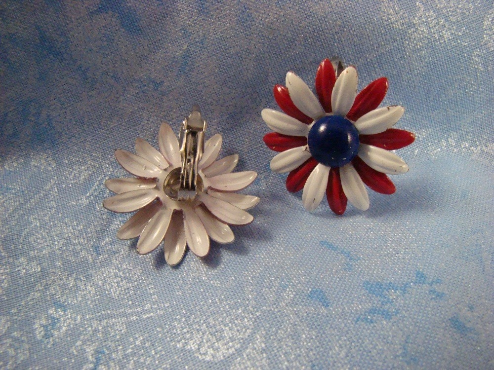 Vintage Earrings, Red, White and Blue