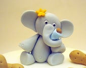 4" My little Peanut Elephant cake topper fondant mommy elephant cake decoration excelent baby shower cake decoration. Peanuts included Il_170x135