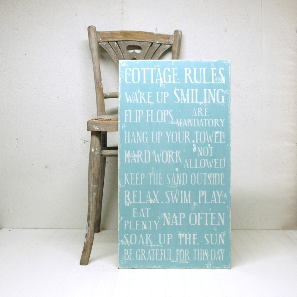 Family Rules Wood Sign Cottage Rules, Beach House Rules or Lake House Rules. Flip Flops are Mandatory. Large