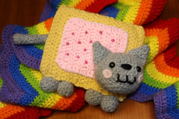 Nyan Cat Scarf With Music
