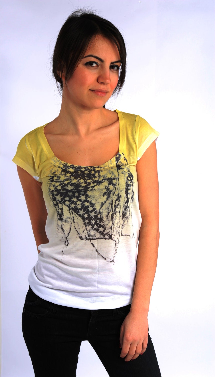 Yellow Star Shawl Design Women T-shirt one side printed my etsy shop