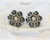 Clip-on Earrings With Gray And Silver Glass Pearls - Perfect For Bridesmaids