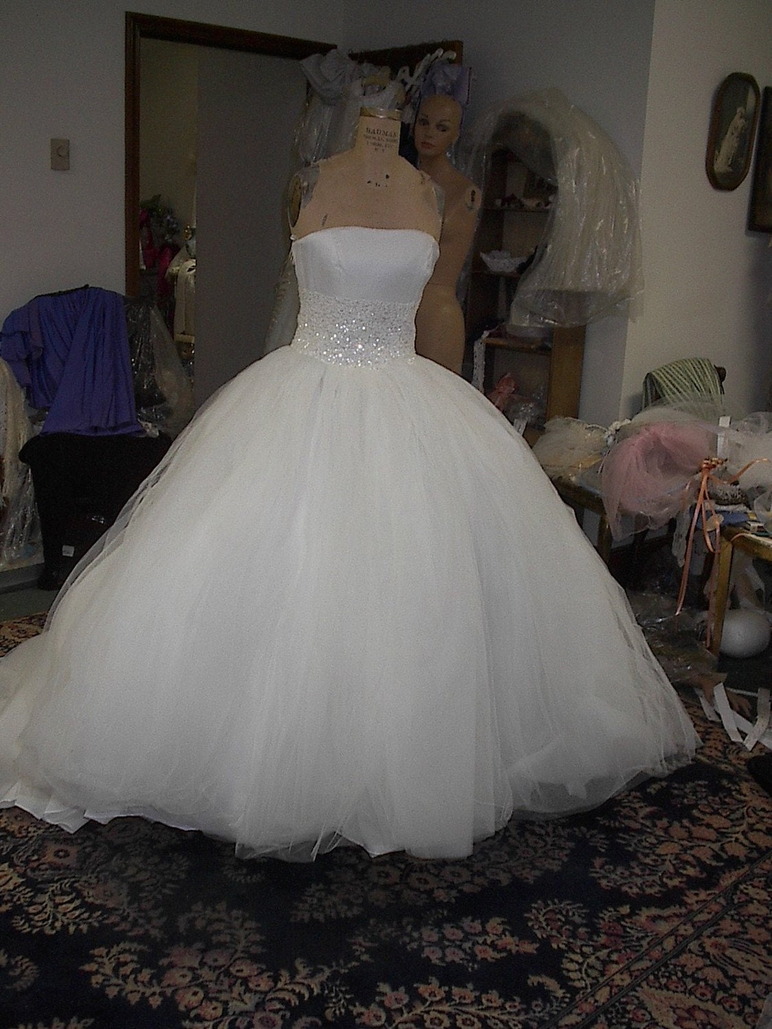 Ivory Tulle Strapless 50'S Style Full Ball Gown Bridal Gown SZ 9-10 marked down