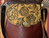 Medium  Leather  Printed Pear Tote