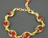 Attractive Red Agate Gems ... Brass Wire Bracelet