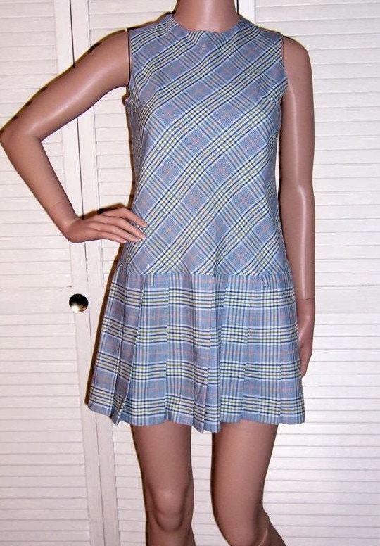 Vintage mod blue plaid mini jumper dress with pleated skirt by Russ, small to extra small