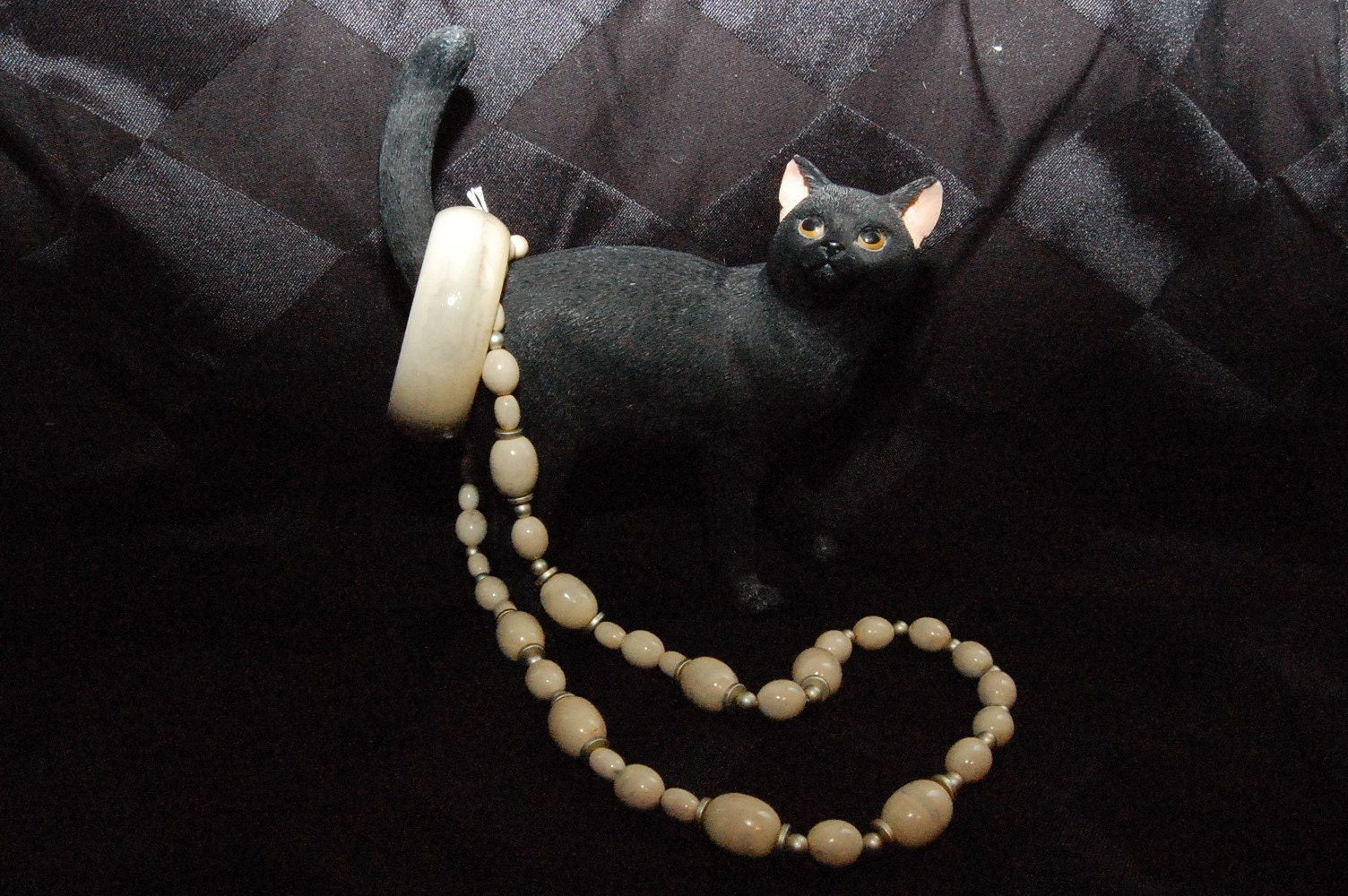 Elegant White Beaded Necklace and Bracelet Set, Lot of 2 Items