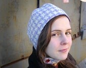 Vintage wool winter hat Hood Violet white