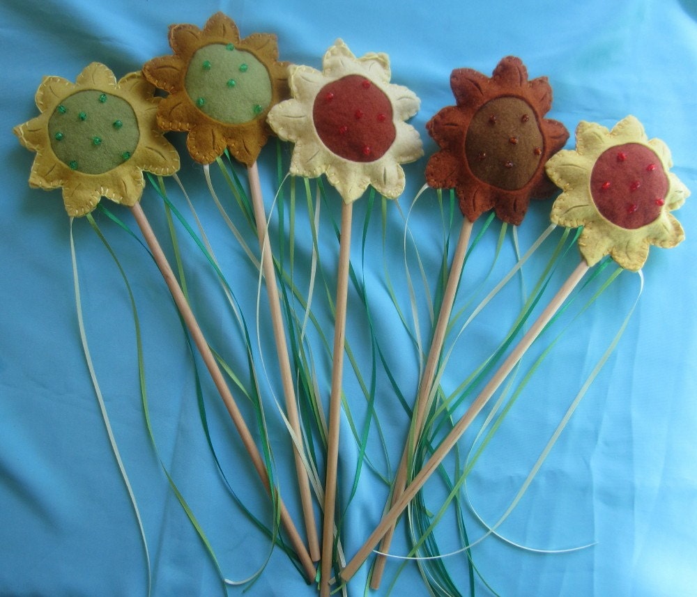magic SUNFLOWER play wand, wool felt wool stuffed