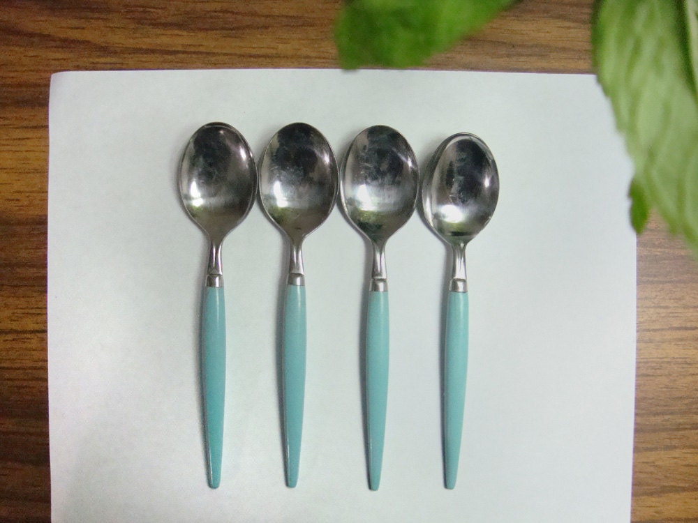 Vintage Mid Century Stainless Steel Flatware Set (Aqua, Turquoise) 4 Teaspoons, Court Japan
