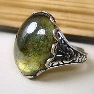 Victorian Ring Forest Moss Green Luster Glass  Adjustable Victorian Jewelry