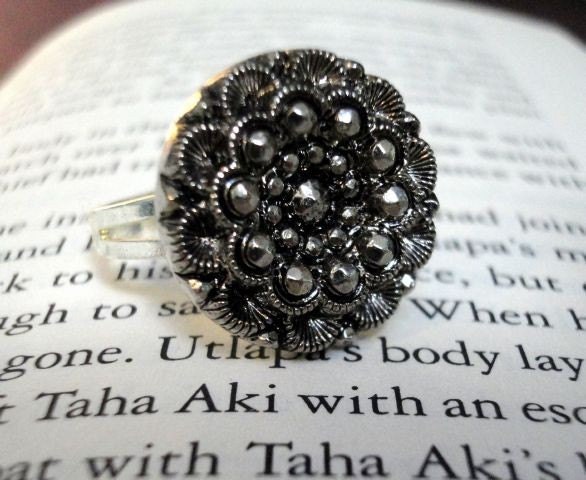 Brilliant True Glass Adjustable Ring-from pink80sgirl