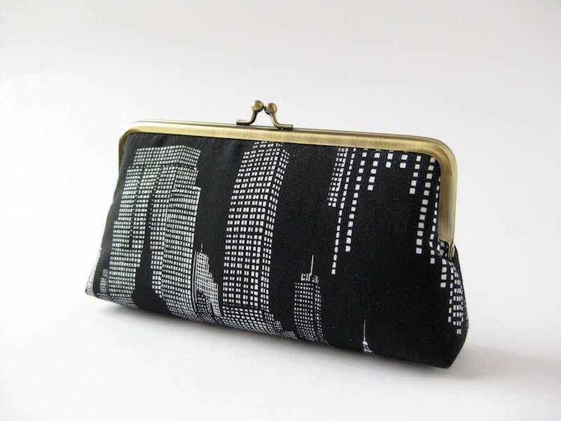 NY City mini clutch Black and White by BagNoir