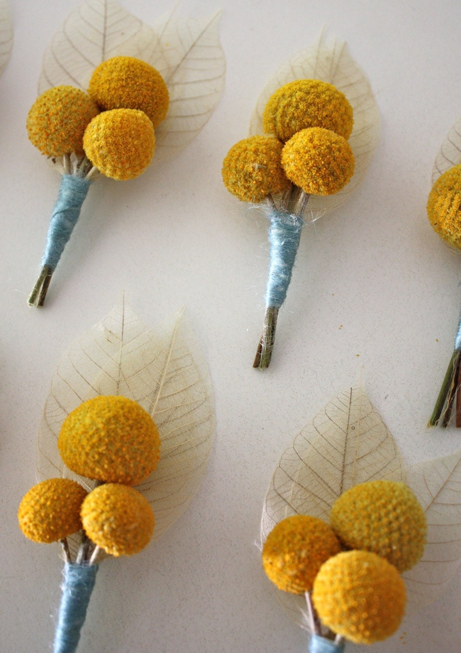 10 Crasepdia Boutonnieres