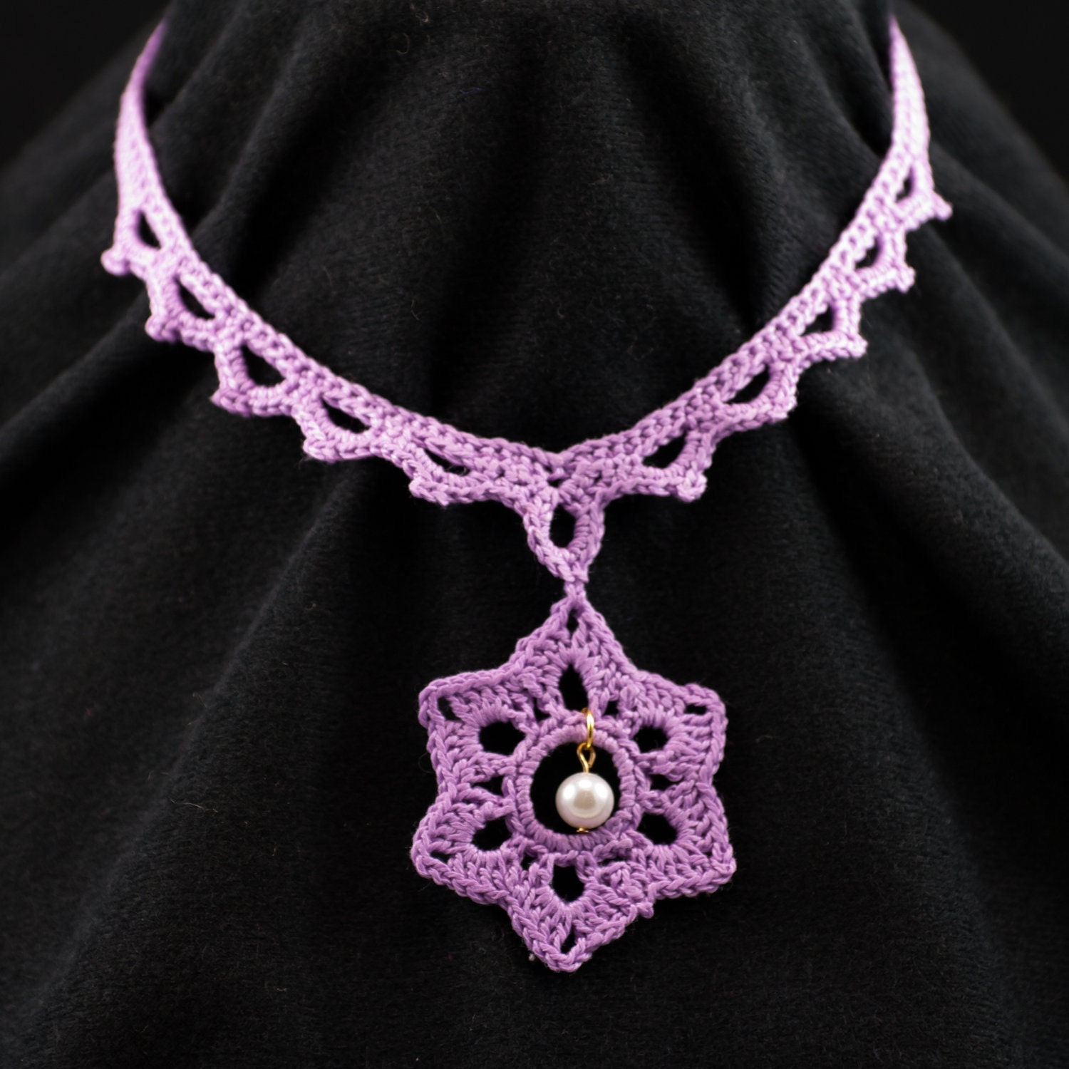 Star Necklace - Lavender Crochet Choker