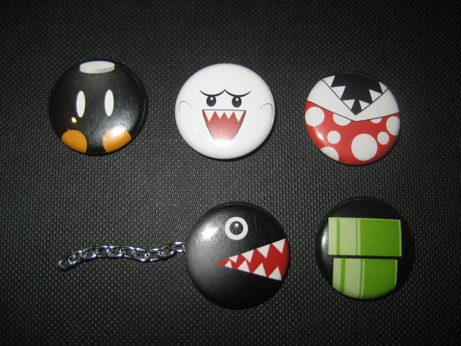 Super Mario Brothers 1 inch  button set A