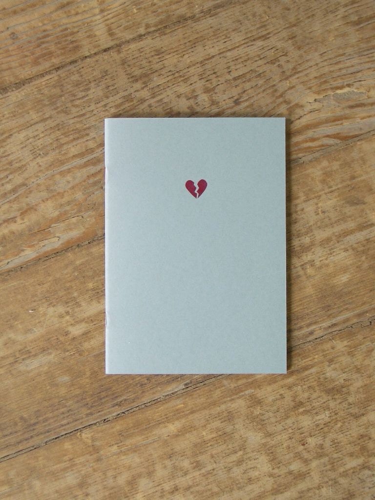 Broken Heart Notebook - Heartache Cahier
