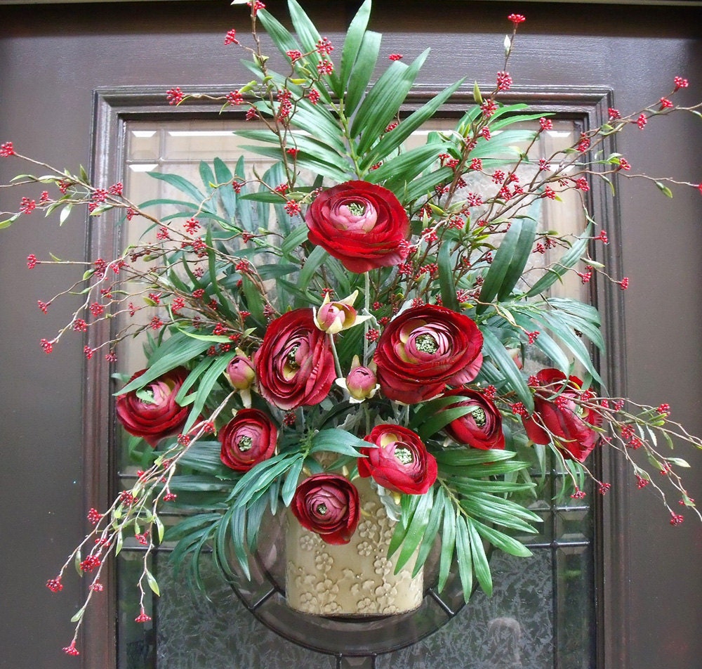 Red Door Wreath, Fall Wreaths, Wall Pocket, Ranunculus Wall Floral Arrangement, Christmas Wreaths For The Door