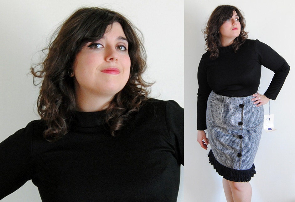Vintage Plus Size 1960's Black and White Dress with Buttons and Black Fringe NWT // Hourglass Sass Spring Fashion // Size 12/14