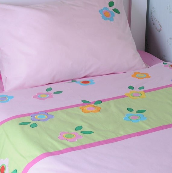 Applique bedding set for kids -  Flower Power - twin duvet cover w/ pillow case