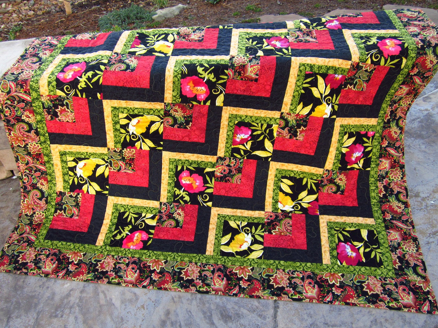 Handmade Quilt Bold Floral, Quilted Throw, Quilts, Patchwork Quilt, Geometric