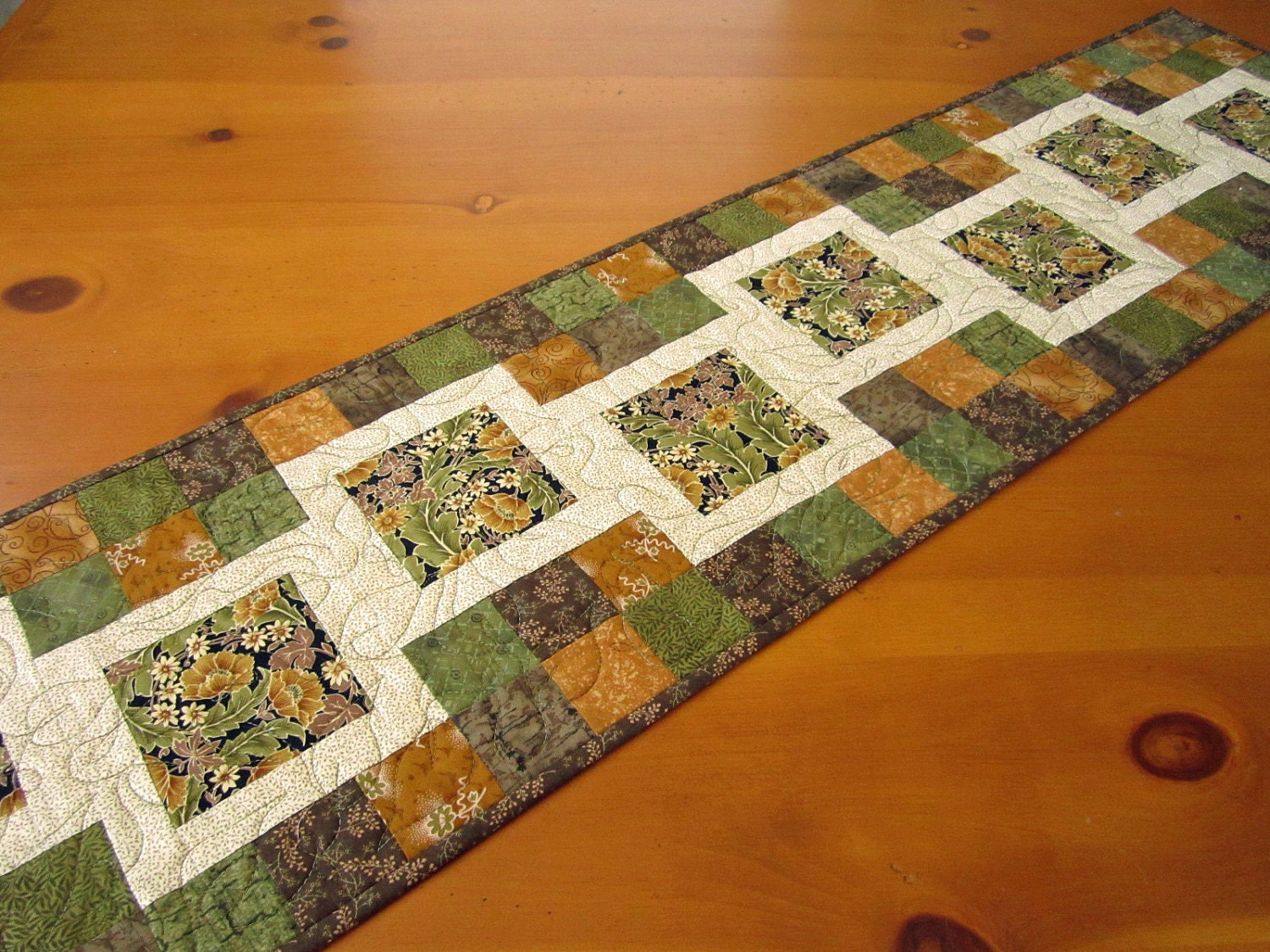 Quilted Table Runner Fall, Table Runner, Patchwork Handmade Runner