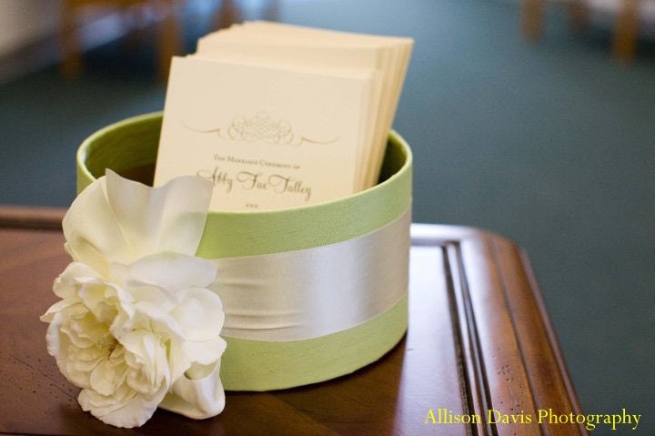 Classic Black and Gold Flourish Wedding Programs (Set of 150)