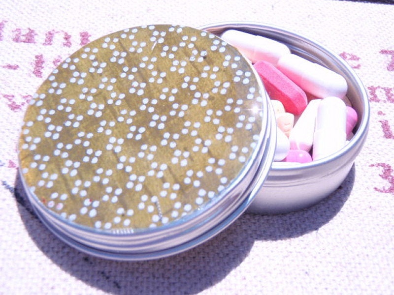 Moss Green Chiyogami -Screw Top 1 oz Round Tins - Stash your secrets in this cool Round screw top tin - Resin protected Chiyogami top
