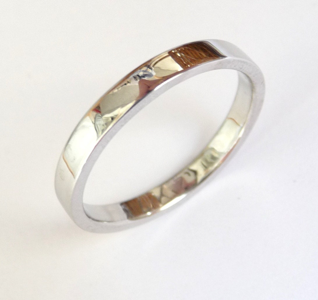 White gold wedding band shiny polished thick wedding ring for women and men 2.5mm wide