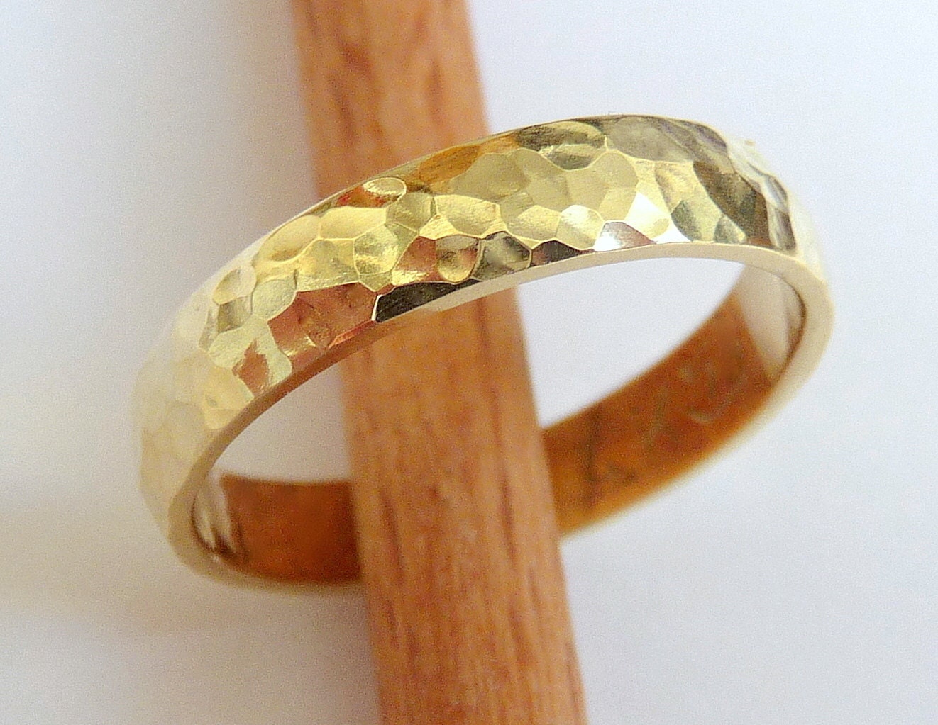 Gold men wedding band 4mm wide hammered shiny women ring 14k