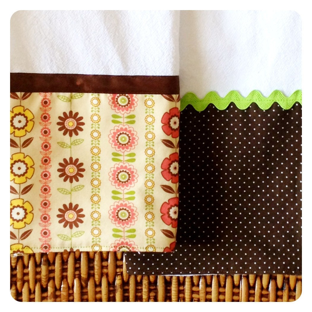 Decorative Kitchen Dish/Tea Towels-Set of 2-Brown/Green