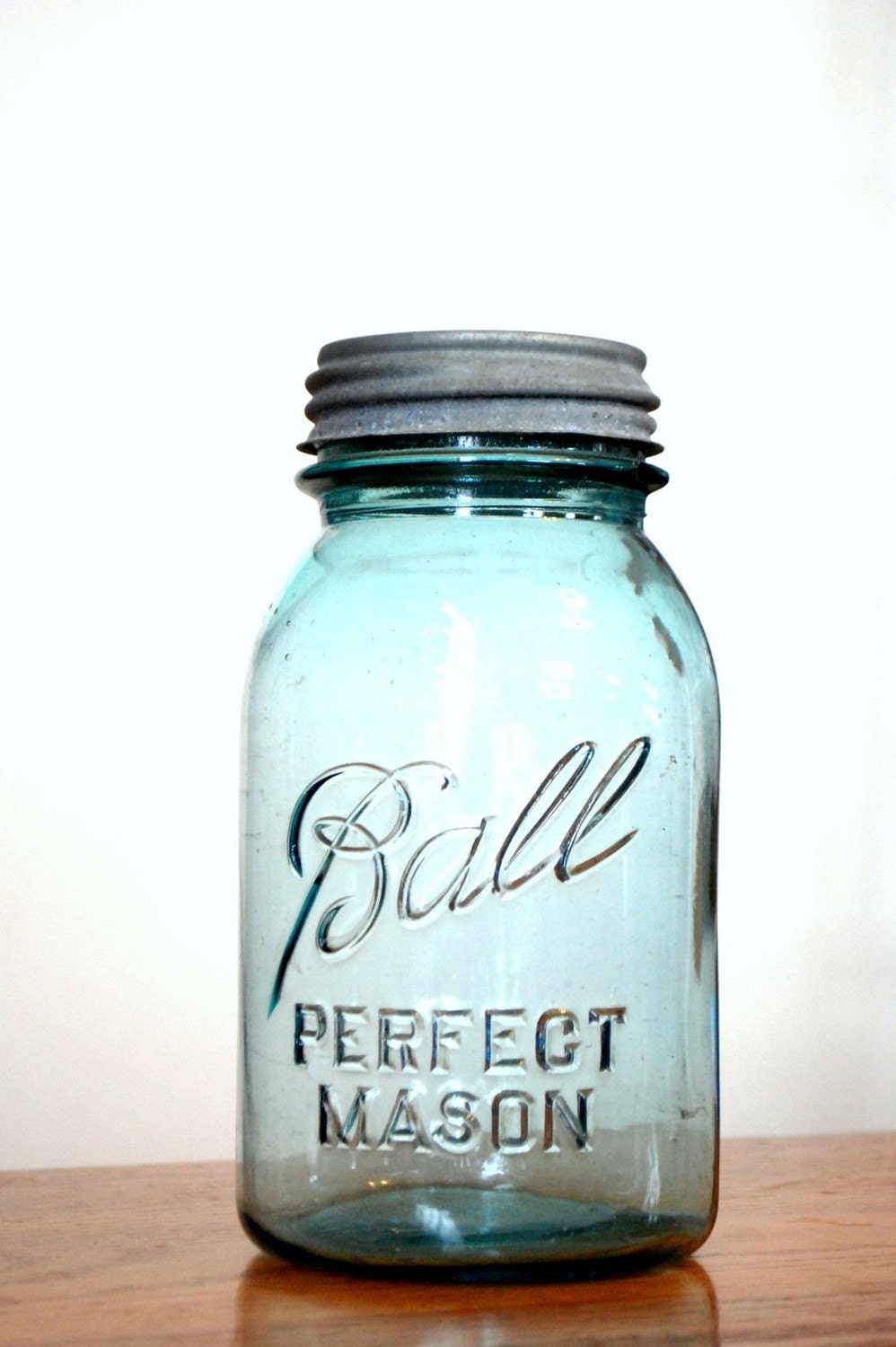 Blue Ball Mason Jar - Zinc Lid included, genuine vintage