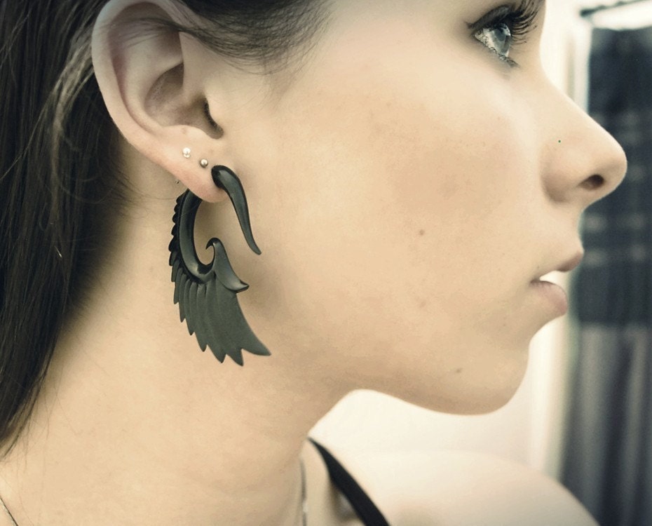 Fake Gauges - Nava Wings Horn Earrings