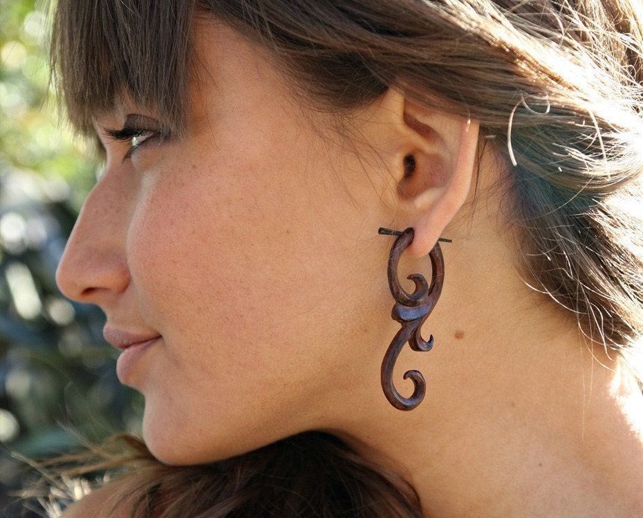 Ma'ayan Curls - Organic Wood Post Earrings Brown