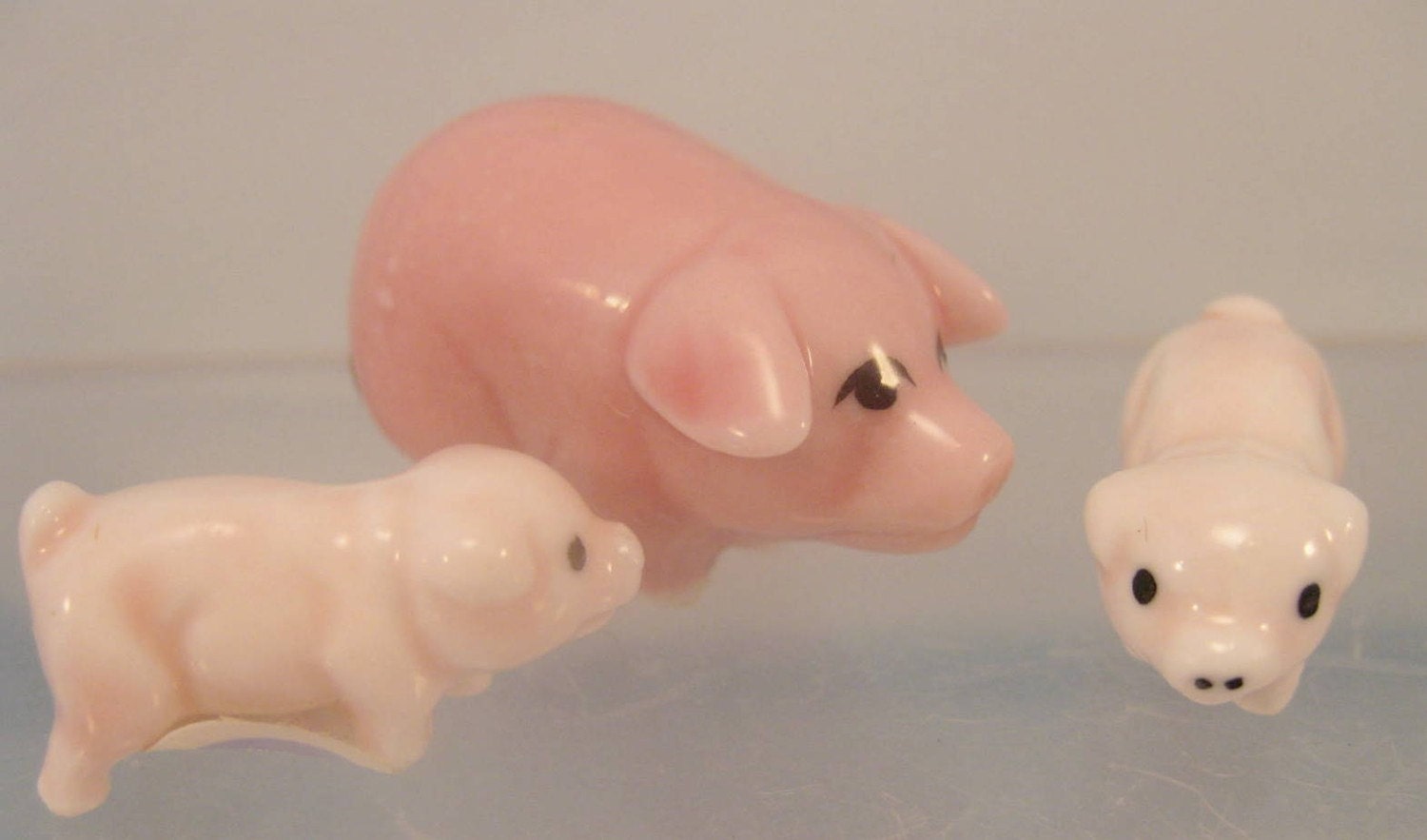 Miniature Pig Figurine Set Porcelain by MothersMiniTreasures