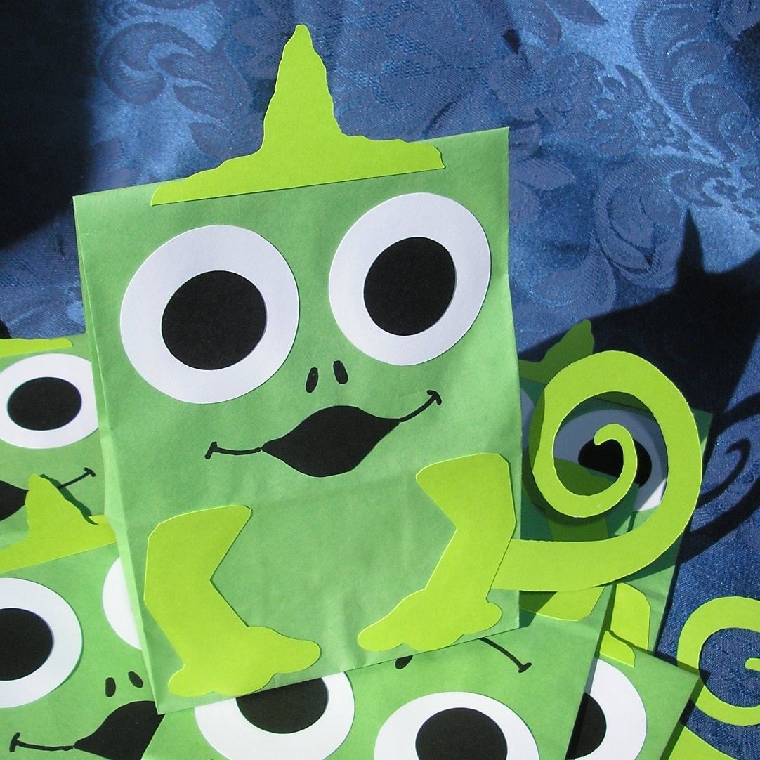 Lizard Treat Sacks Chameleon Reptile Theme Birthday Party Favor Bags by jettabees on Etsy Il_570xn