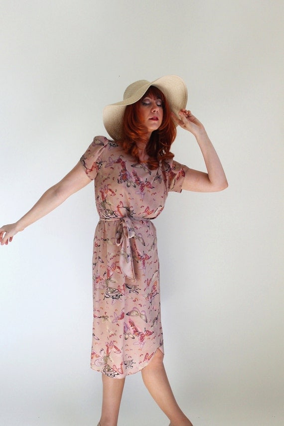 Summer Sale - Vintage 1970s Butterfly Dress. Brown Beige. Boho. Summer. Fall. Office. Weddings. Back To School. Size Large