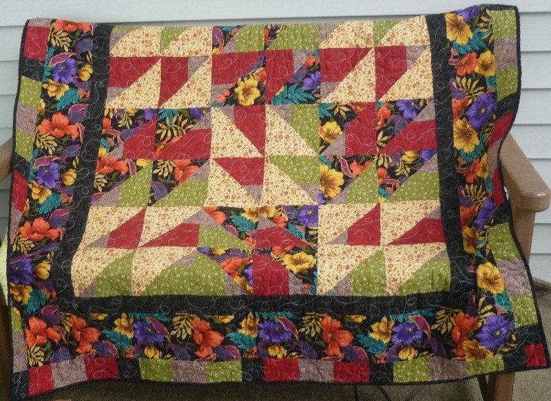 QUILT TRIANGLES