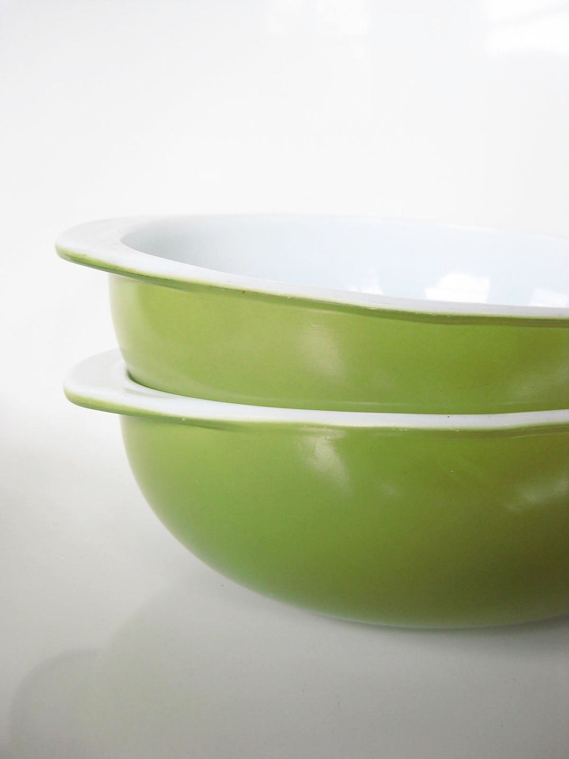 Items similar to Vintage OLIVE Green PYREX Mixing Bowls Sage Light 1950s 50s Mad Men Mid Century