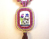 Beadwoven Kitty Picture Pendant
