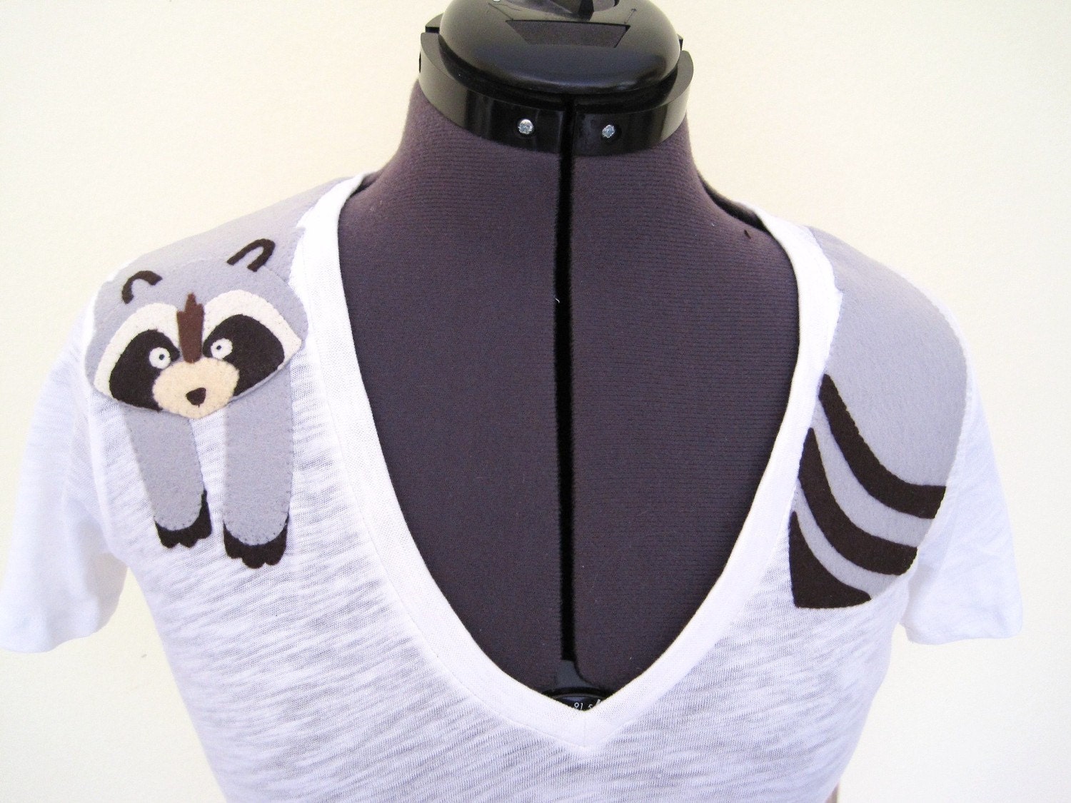 Wrapped Raccoon T-shirt in White
