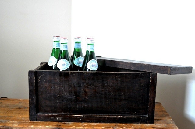 Antique Rustic Wood Storage Box with Lid
