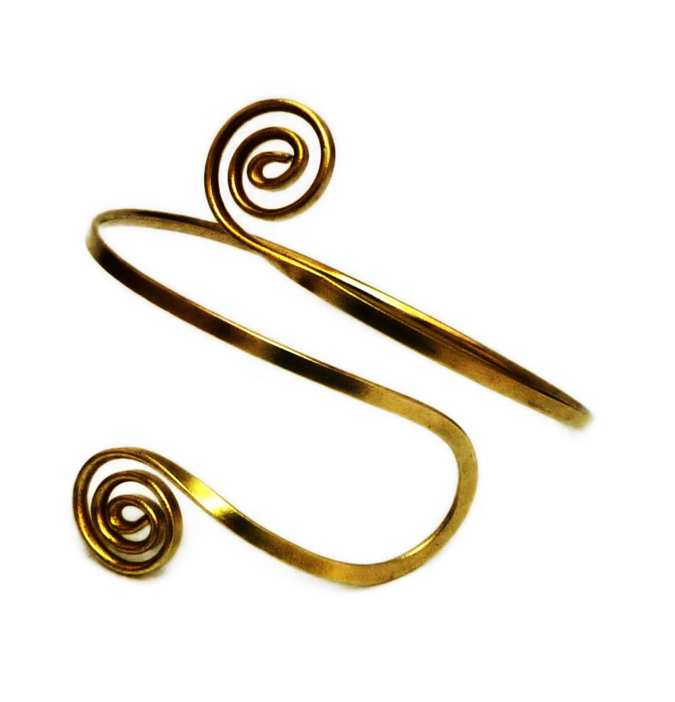 Wire Wrap Golden Brass Armband