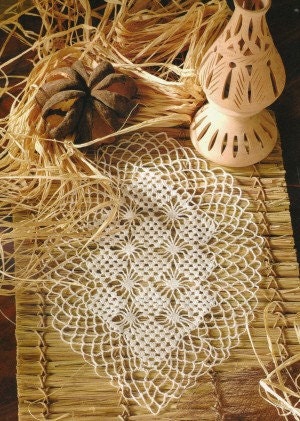 Crocheted Table Runner - Old Times
