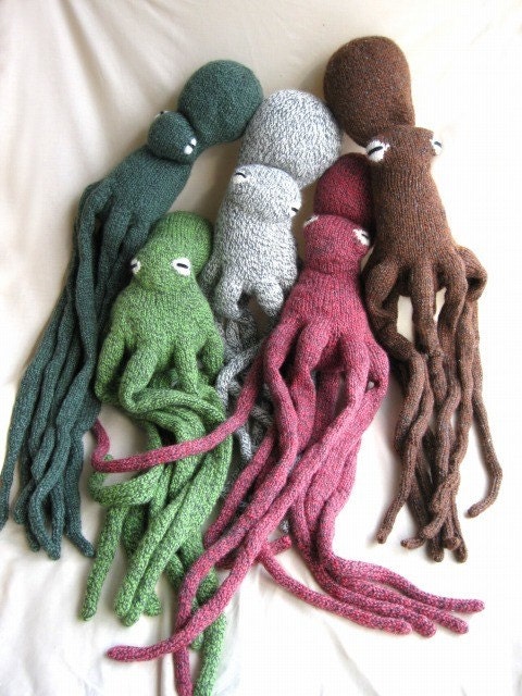 34-inch Knit Octopus Amigurumi (pink)