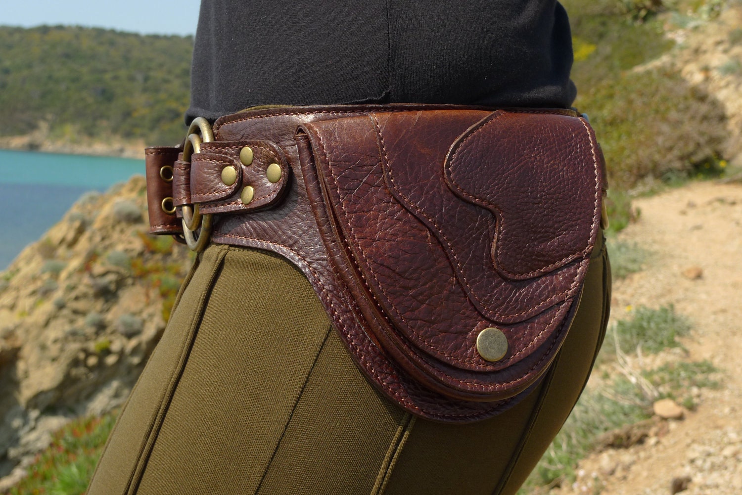 Leather Utility Hip Belt BaG - " DOUBLE RING " - D.BROWN // leather belt with pockets.