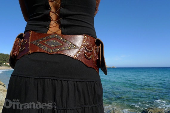 Leather Utility Hip Belt baG - " Brown LeaF " - BROWN // leather belt with pockets.