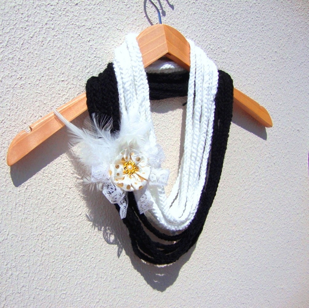 Hand Crochet White Black Lariat Scarf, Infinity Chain Scarf, Loop Scarf,  Long scarf, Spring Fashion