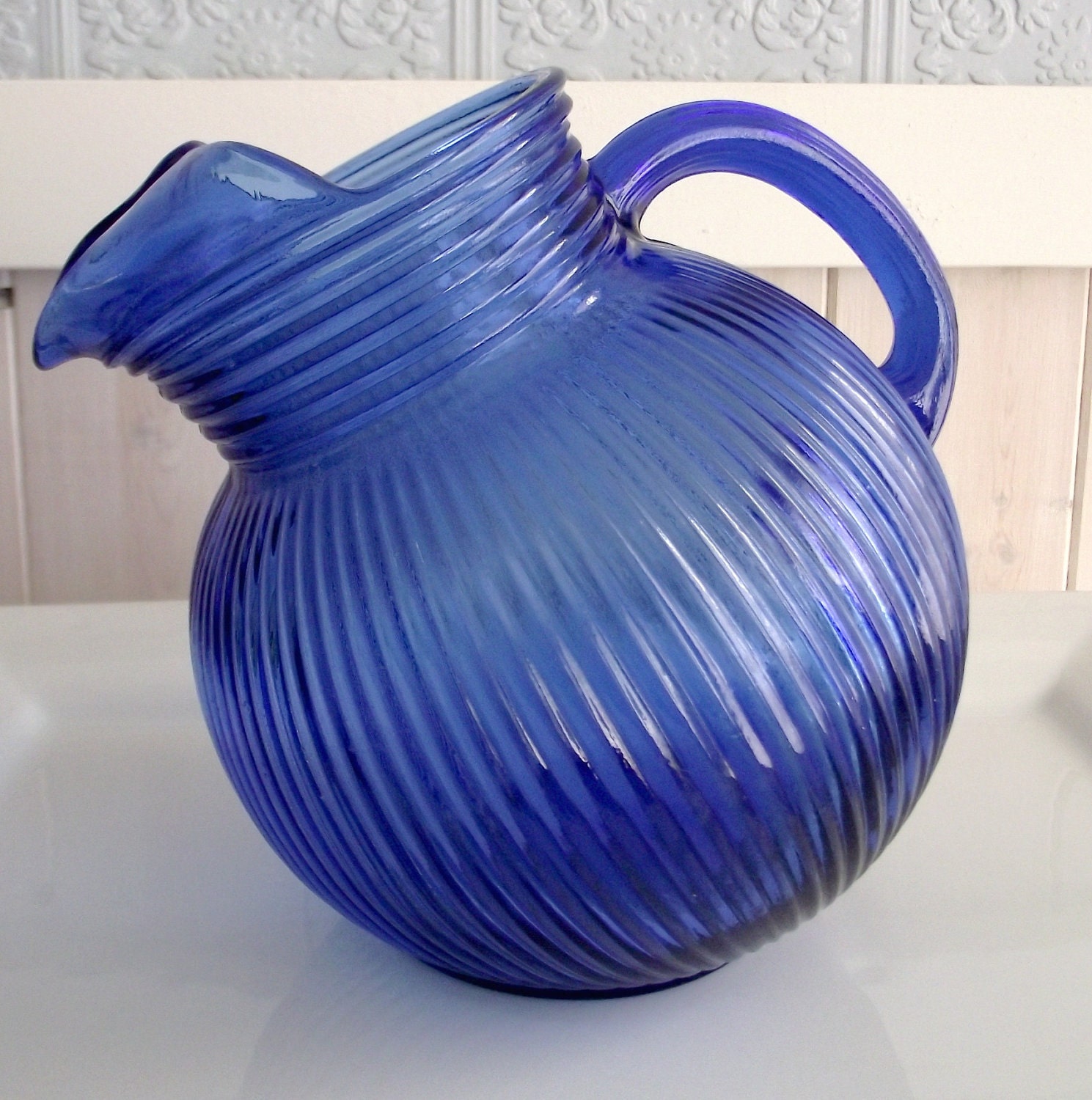 ART DECO-Hazel Atlas Cobalt Blue Glass Tilt Ball Pitcher