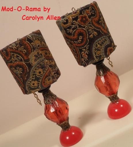 A pair of paisley lamps perfect for Barbie